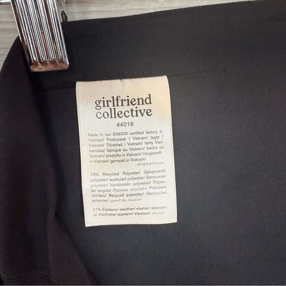 Girlfriend Collective Black Tennis/Golf Skort - Picture 5 of 6